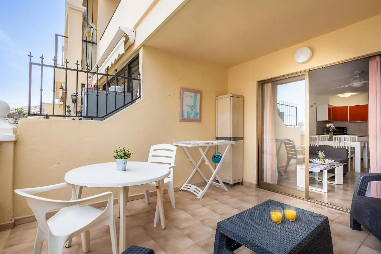 Apartment Castle Harbour Phoebe'S Flat Los Cristianos By Lovetenerife