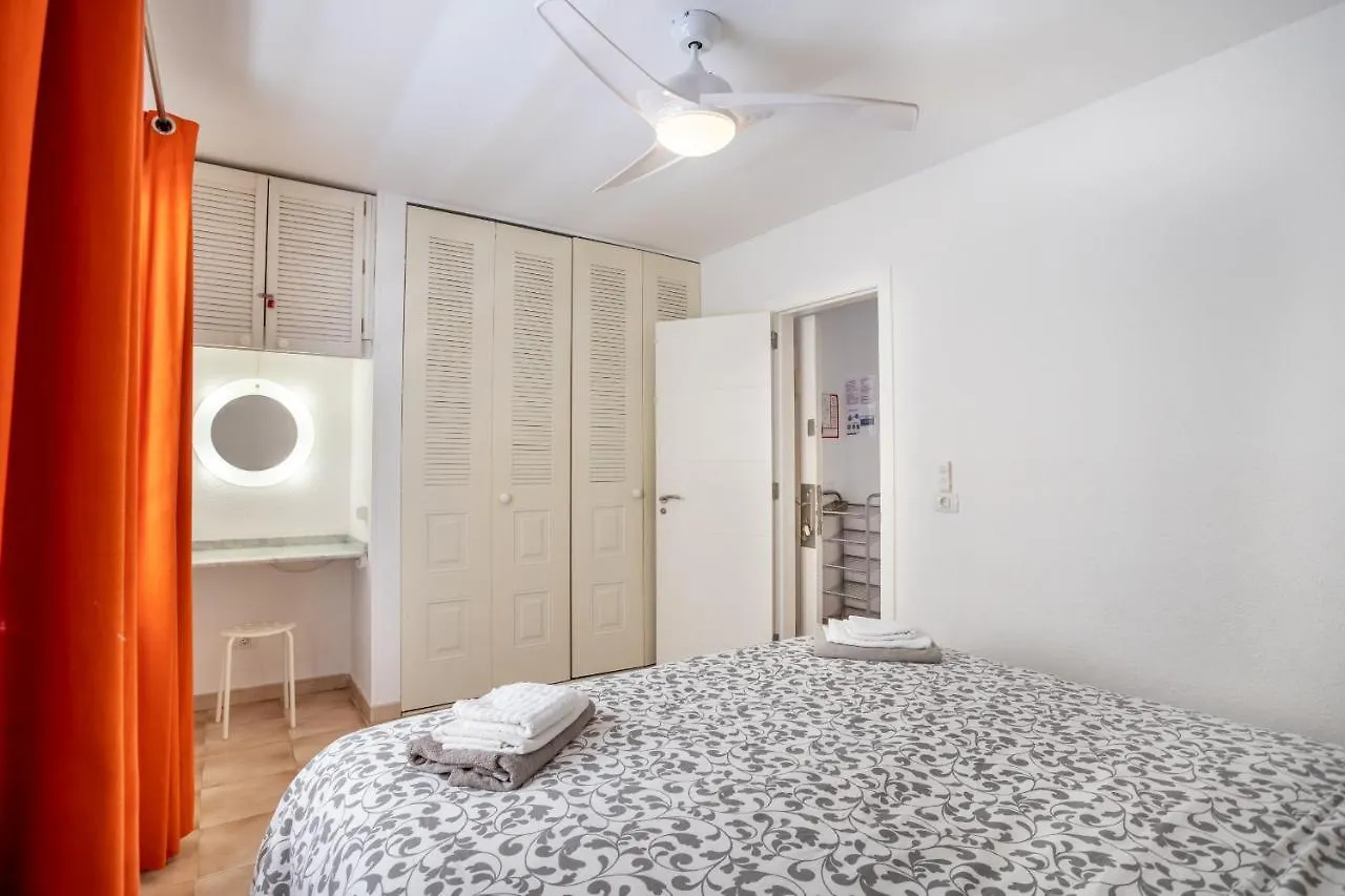 Castle Harbour Phoebe'S Flat Los Cristianos By Lovetenerife